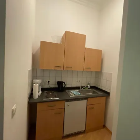 Privatzimmer In Atelier Privatunterkunft Leipzig